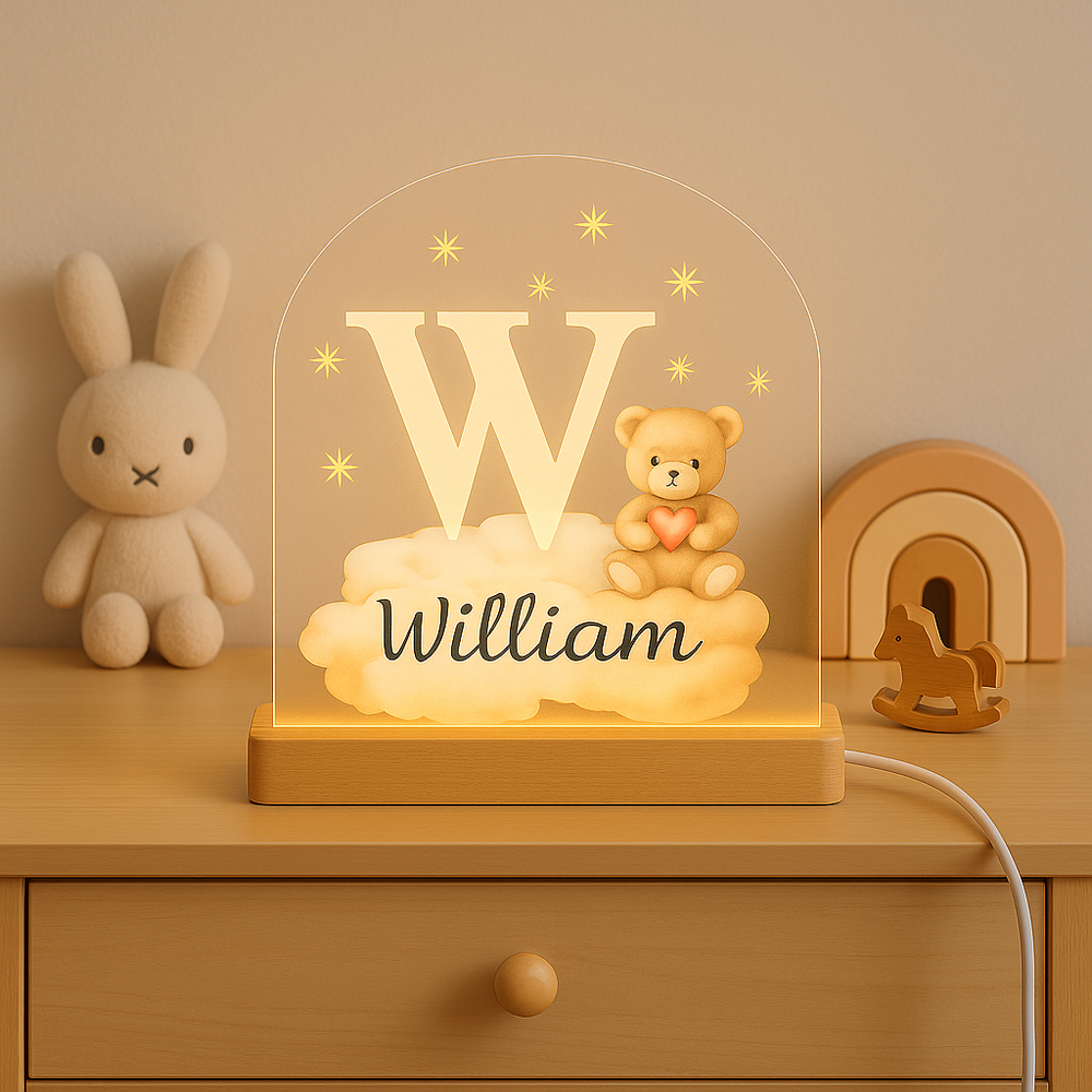 Nachtlampje met Naam en Initiaal W &ndash; Beertje op Wolk | Leukcadeaushop.nl
