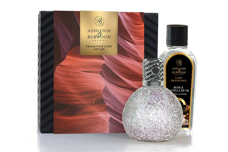 Cadeauset geurlamp met Rose &amp; Vanilla Musk 250 ml en geschenkdoos