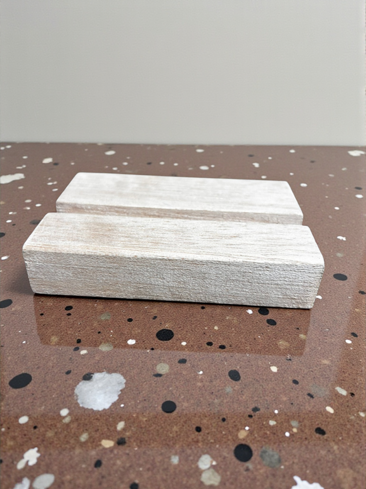 Hardhouten tegeltjes houder