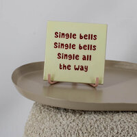 grappig kerstcadeau keramiek tegeltje single bells op standaard