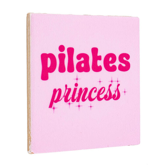 Roze keramieken tegeltje Pilates Princess schuin aanzicht