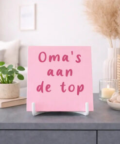 Tegeltje Oma's aan de top